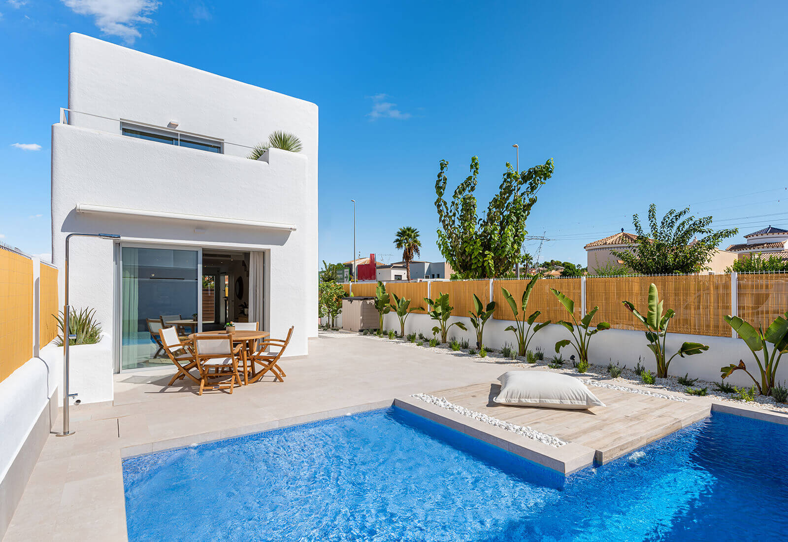 Zorgeloos een huis kopen aan de Costa Blanca of Costa C&aacute;lida in Spanje