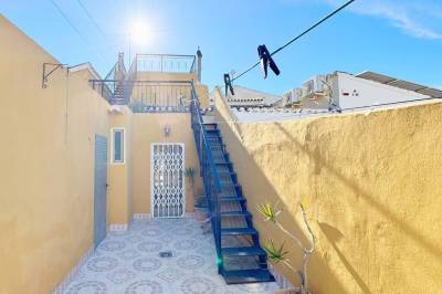 villa_punt_prima_te_koop_3_original_copy_1