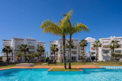 Sunny apartment for sale at a golf resort in Murcia close to the beaches of the Costa Cálida