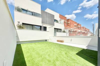 Aantrekkelijk geprijsde koopwoningen in het landelijke dorp Cox aan de Costa Blanca Zuid 