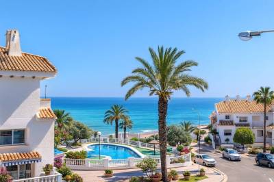 Instapklaar 1 slaapkamer appartement op de begane grond nabij het strand 