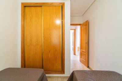 gastenslaapkamer  herverkoop benedenwoning Villamartin, orihuela costa