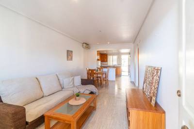 salon  herverkoop benedenwoning Villamartin, orihuela costa