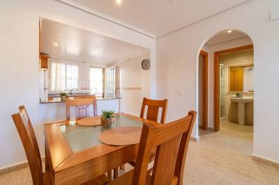 eethoek  herverkoop benedenwoning Villamartin, orihuela costa