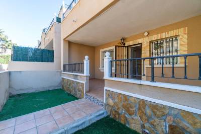 terras  herverkoop benedenwoning Villamartin, orihuela costa