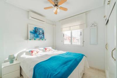 Playa Flamenca herverkoopwoning gastenslaapkamer