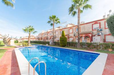 Playa Flamenca herverkoopwoning gemeenschapszone
