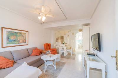 Playa Flamenca herverkoopwoning woonkamer