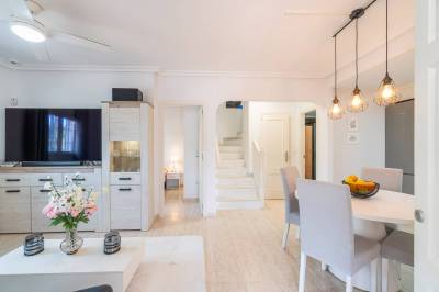 hoekwoning met groot buitenterras in Orihuela Costa woonkamer