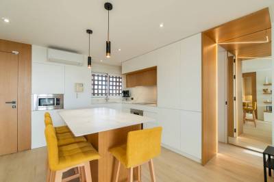 Gerenoveerd appartement met duin en zeezicht in Guardamar eethoek keukeneiland