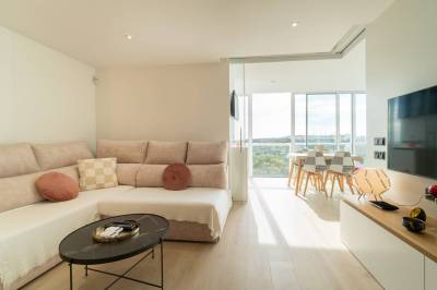 Gerenoveerd appartement met duin en zeezicht in Guardamar sofa