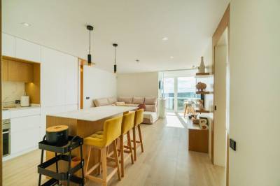 Gerenoveerd appartement met duin en zeezicht in Guardamar woonkamer