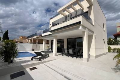 Villa_La_Marina_880m_van_strand_28_original